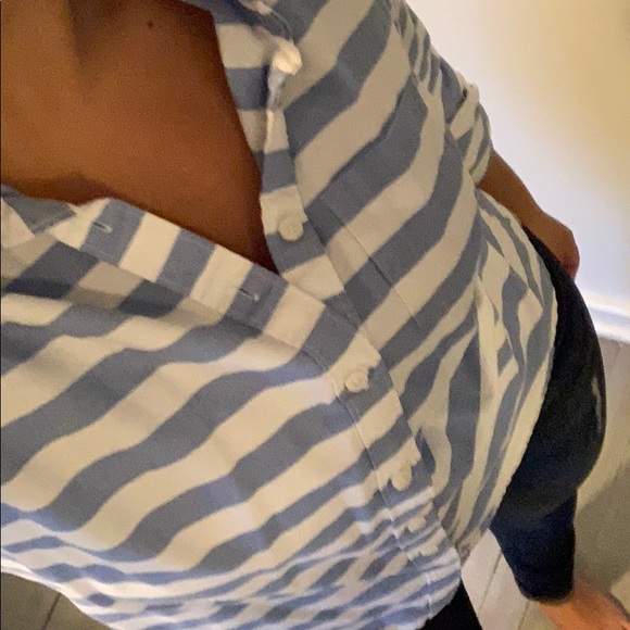 Button up - Picture 3 of 5